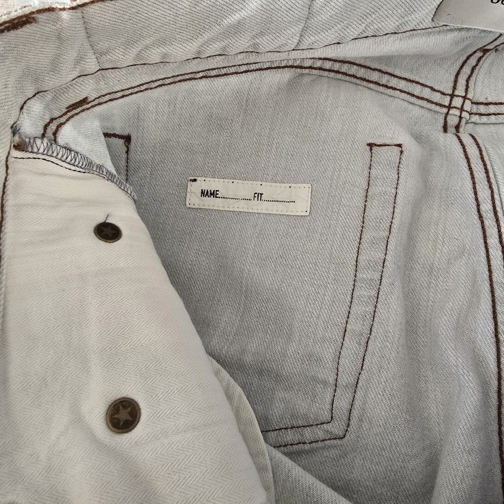 Golden Goose Brooke Boyfriend Bleached Jeans Size 27 - Picture 8 of 11